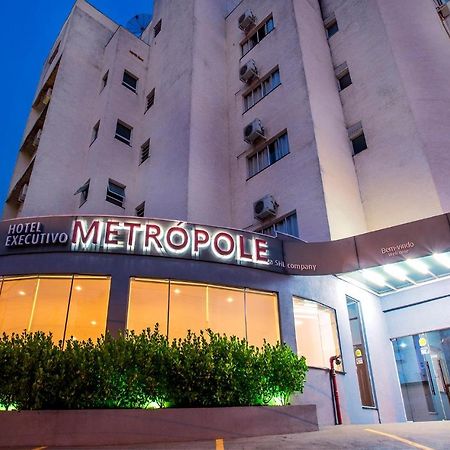 Hotel Metropole Paulinia Luaran gambar