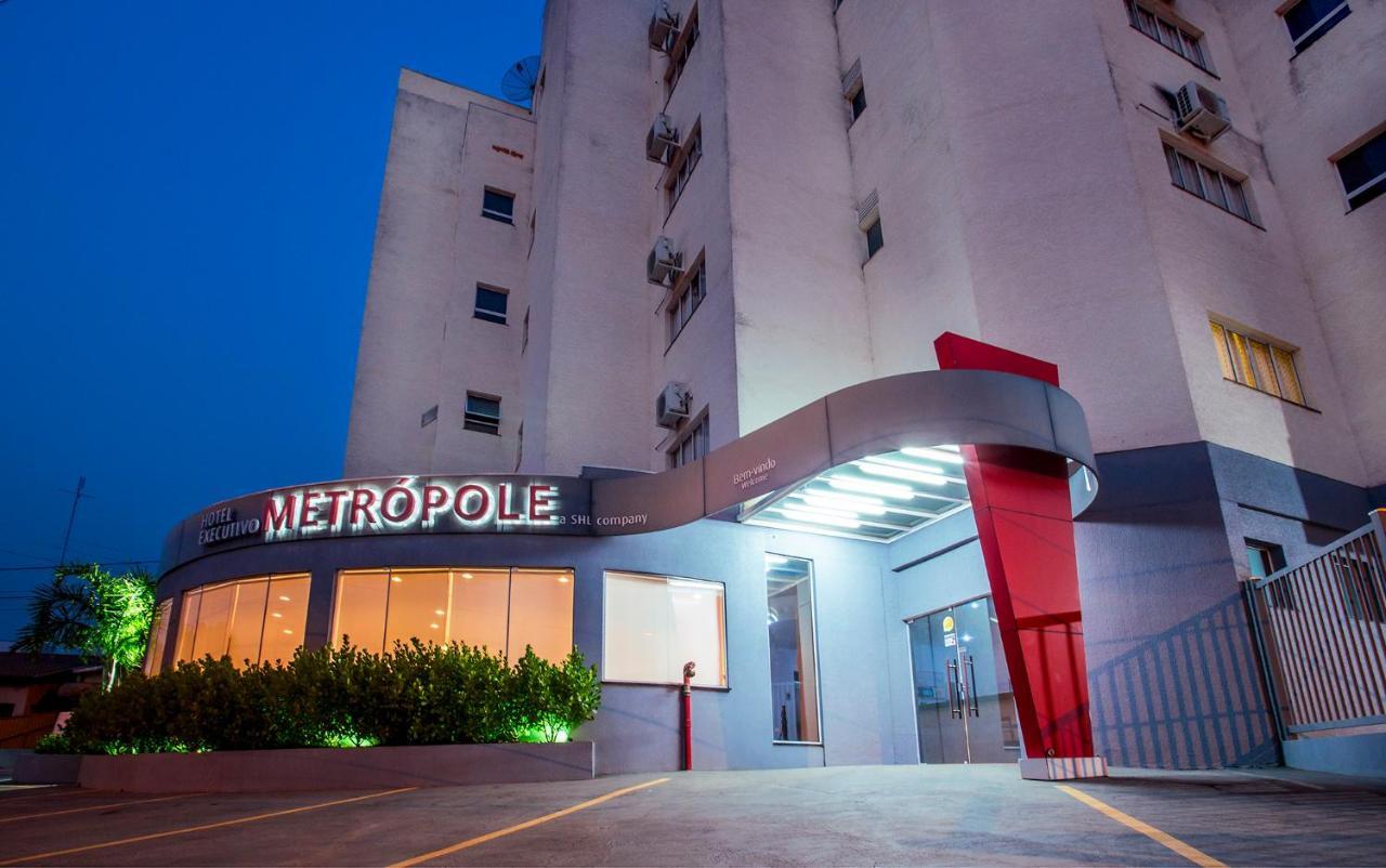 Hotel Metropole Paulinia Luaran gambar